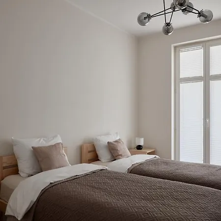 Appartement Kamienica Przy Katedrze Stare Miasto-netflix-winda-klimatyzacja Elbląg
