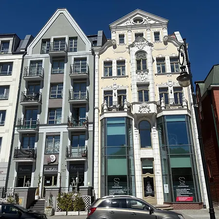 Apartament Kamienica Przy Katedrze Stare Miasto-netflix-winda-klimatyzacja *