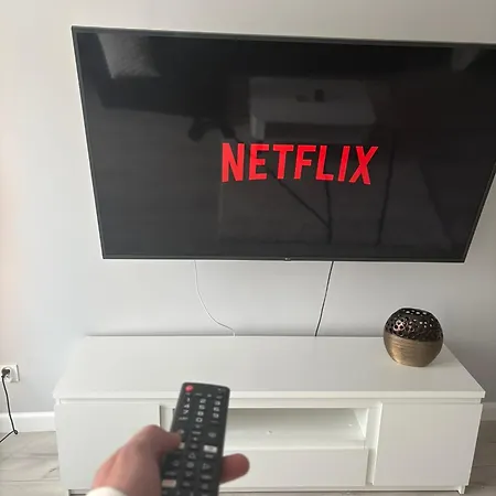 Kamienica Przy Katedrze Stare Miasto-netflix-winda-klimatyzacja *